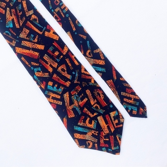 Vintage The Beatles 100% Silk ‘Help’ Print Navy Blue Orange Vintage Music Tie - Picture 1 of 6